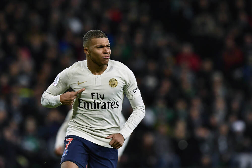 越南电动出租车运营商GSM据悉考虑海外上市，估值或达200亿美元